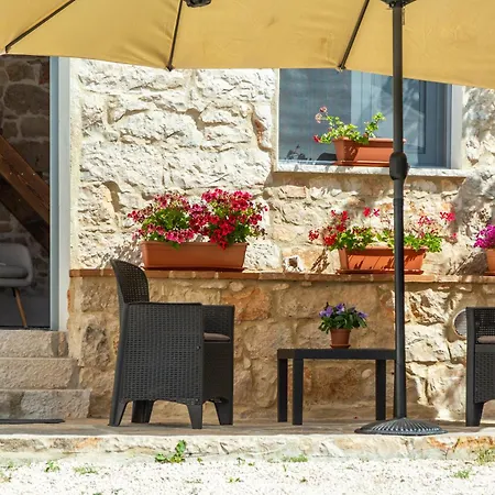 Apartment La Casetta